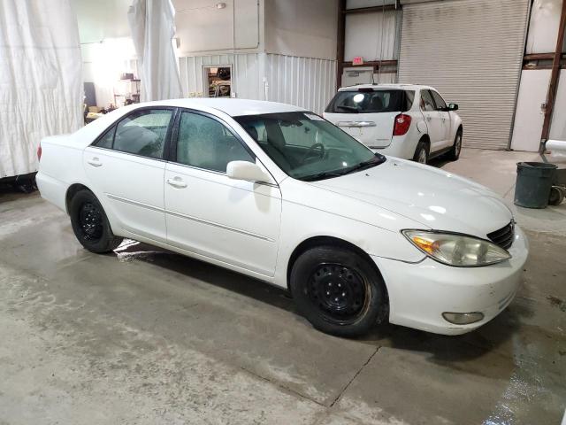 Photo 3 VIN: 4T1BE32K54U303635 - TOYOTA CAMRY LE 