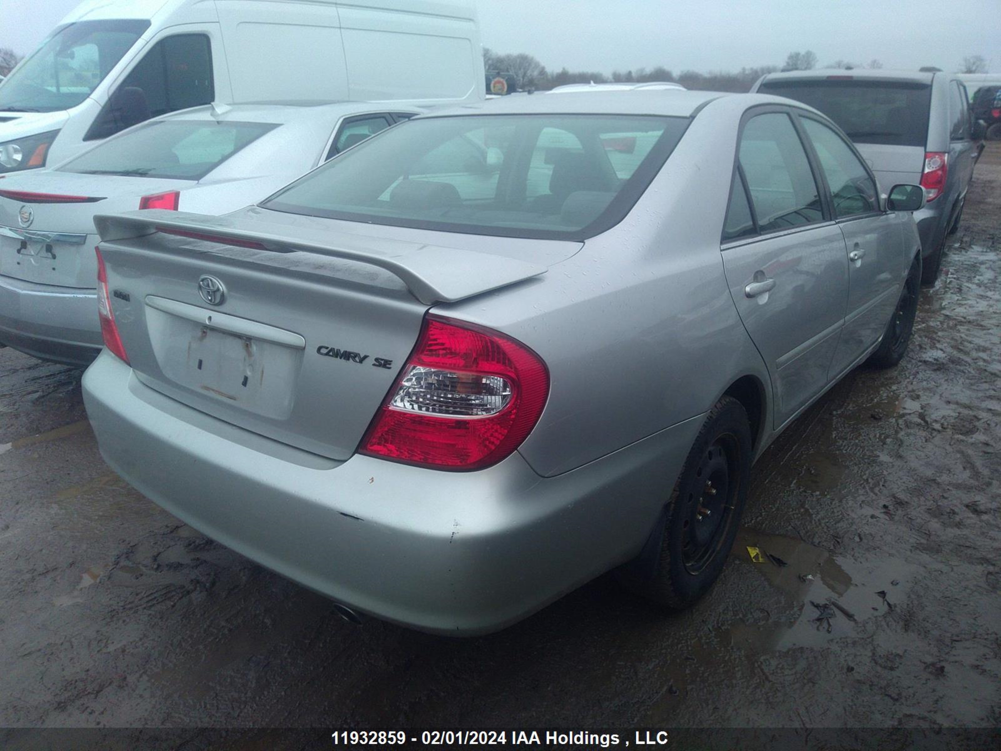 Photo 3 VIN: 4T1BE32K54U334786 - TOYOTA CAMRY 