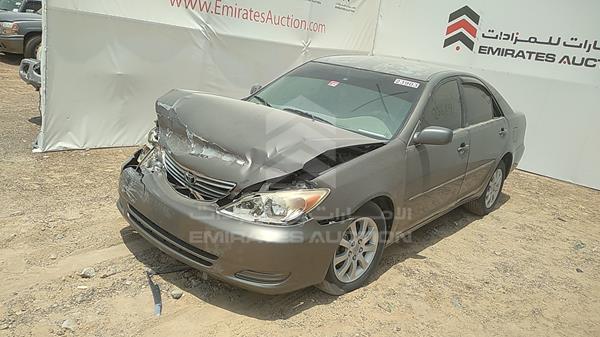 Photo 3 VIN: 4T1BE32K54U832339 - TOYOTA CAMRY 