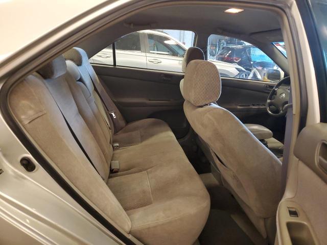 Photo 9 VIN: 4T1BE32K54U844233 - TOYOTA CAMRY 