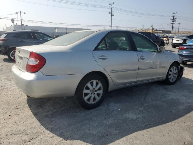 Photo 2 VIN: 4T1BE32K54U875014 - TOYOTA CAMRY 