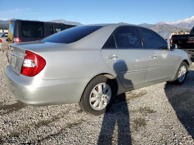 Photo 2 VIN: 4T1BE32K54U882318 - TOYOTA CAMRY 