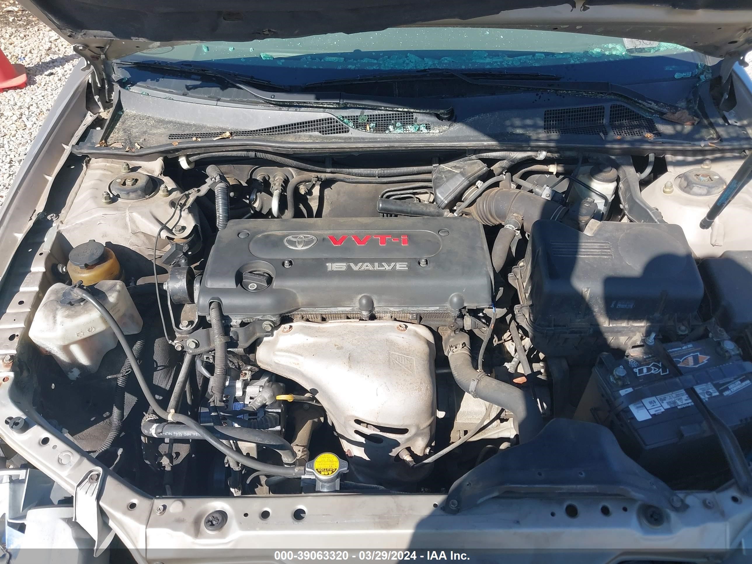 Photo 9 VIN: 4T1BE32K54U883212 - TOYOTA CAMRY 