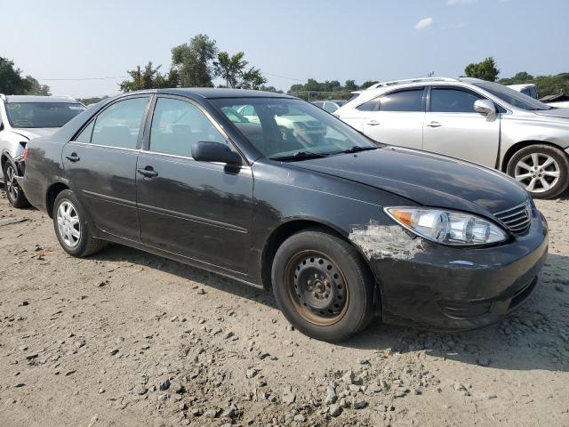 Photo 3 VIN: 4T1BE32K55U044842 - TOYOTA CAMRY LE 