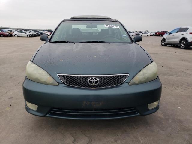 Photo 4 VIN: 4T1BE32K55U049250 - TOYOTA CAMRY LE 