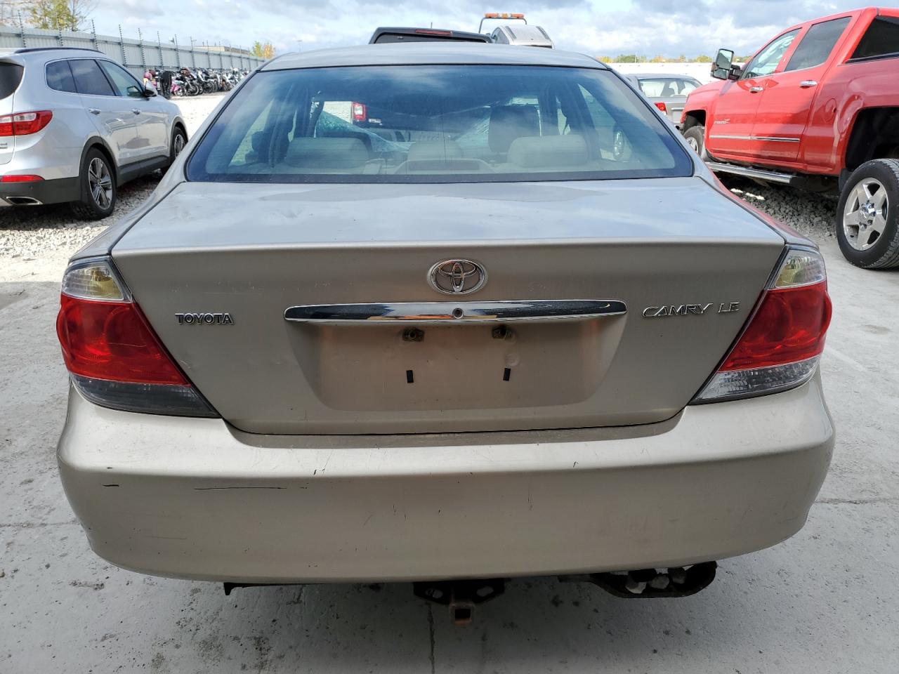 Photo 17 VIN: 4T1BE32K55U049362 - TOYOTA CAMRY LE 