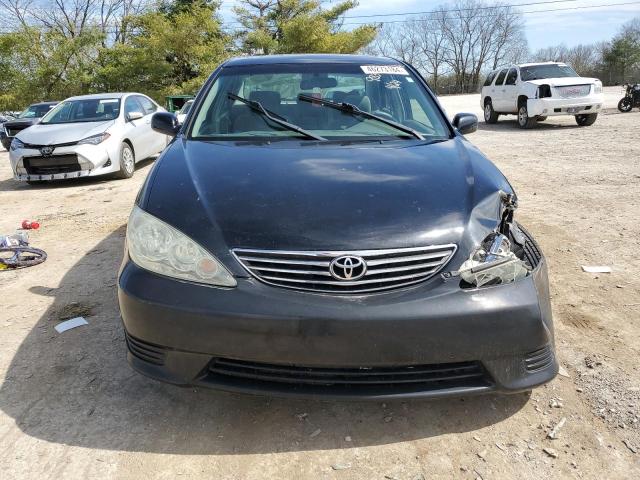 Photo 4 VIN: 4T1BE32K55U389837 - TOYOTA CAMRY 