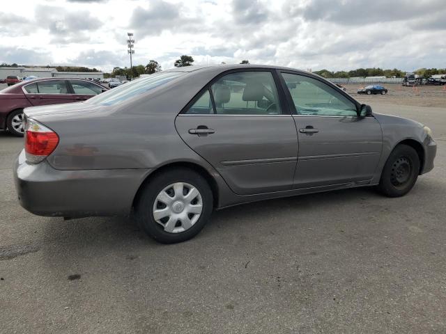 Photo 2 VIN: 4T1BE32K55U521656 - TOYOTA CAMRY LE 