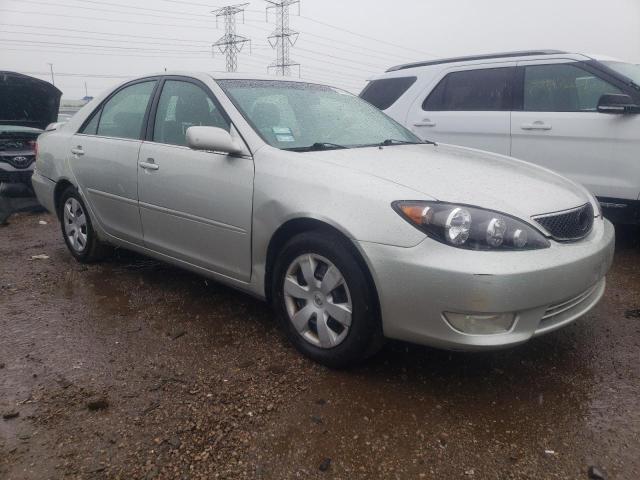 Photo 3 VIN: 4T1BE32K55U522449 - TOYOTA CAMRY 