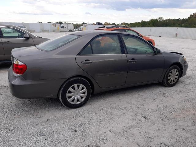 Photo 2 VIN: 4T1BE32K55U572932 - TOYOTA CAMRY 