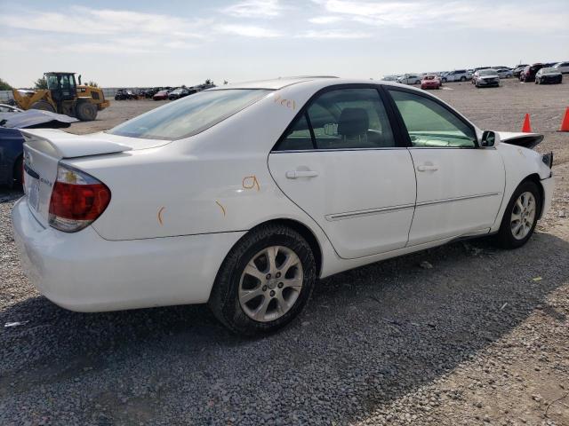 Photo 2 VIN: 4T1BE32K55U597944 - TOYOTA CAMRY LE 