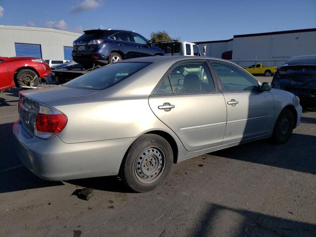 Photo 2 VIN: 4T1BE32K55U624320 - TOYOTA CAMRY 