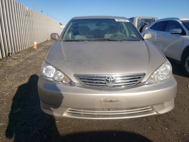 Photo 4 VIN: 4T1BE32K55U980783 - TOYOTA CAMRY 