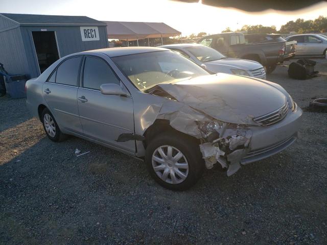 Photo 3 VIN: 4T1BE32K55U991086 - TOYOTA CAMRY 