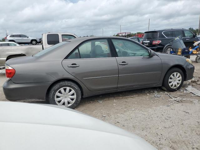 Photo 2 VIN: 4T1BE32K55U995476 - TOYOTA CAMRY LE 