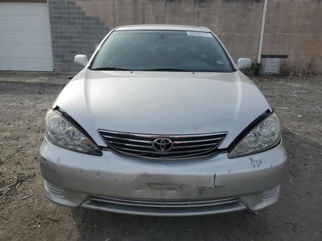 Photo 4 VIN: 4T1BE32K56U107679 - TOYOTA CAMRY LE 