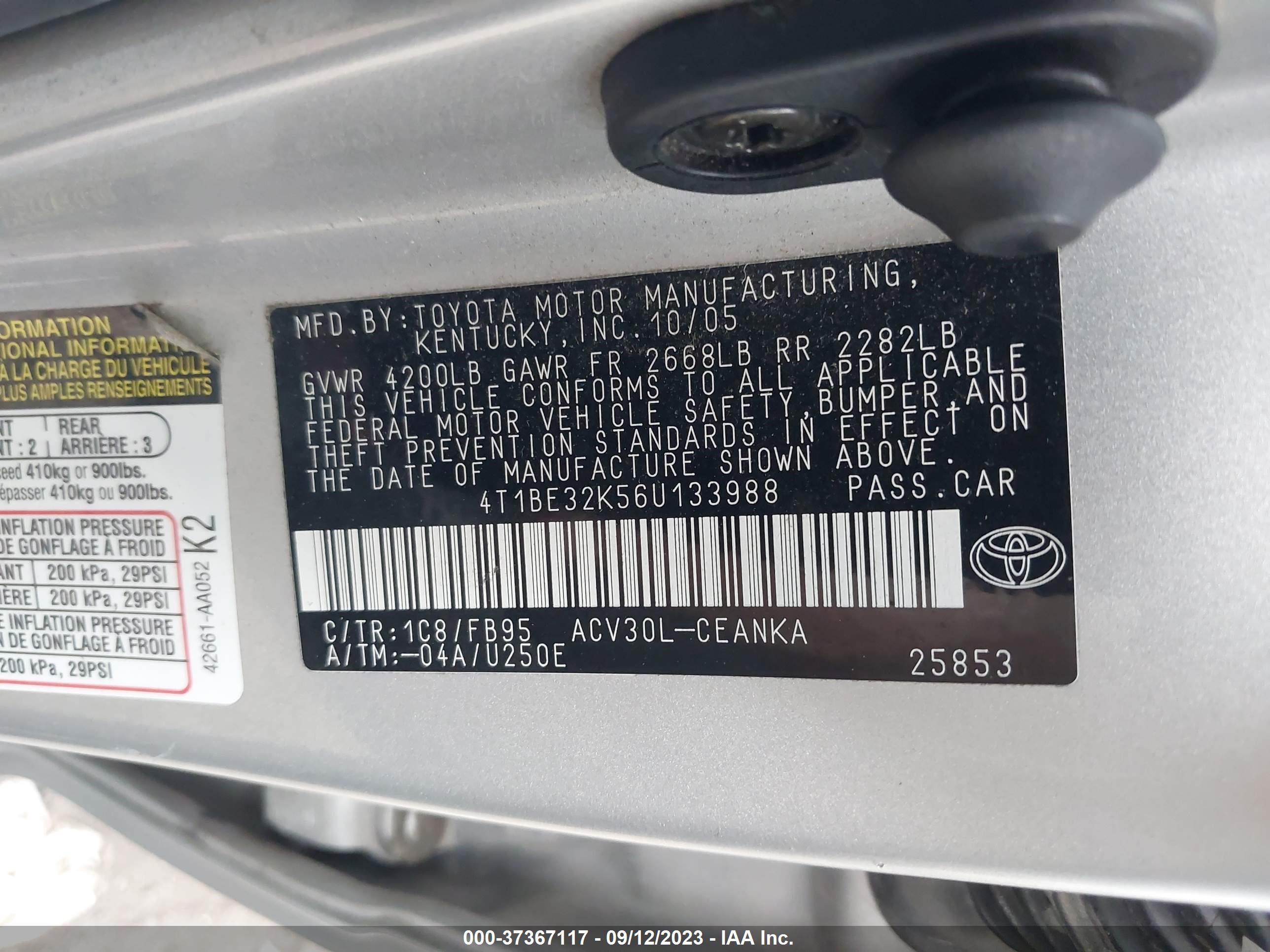 Photo 8 VIN: 4T1BE32K56U133988 - TOYOTA CAMRY 