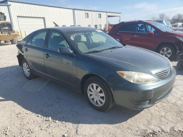 Photo 3 VIN: 4T1BE32K56U141945 - TOYOTA CAMRY 