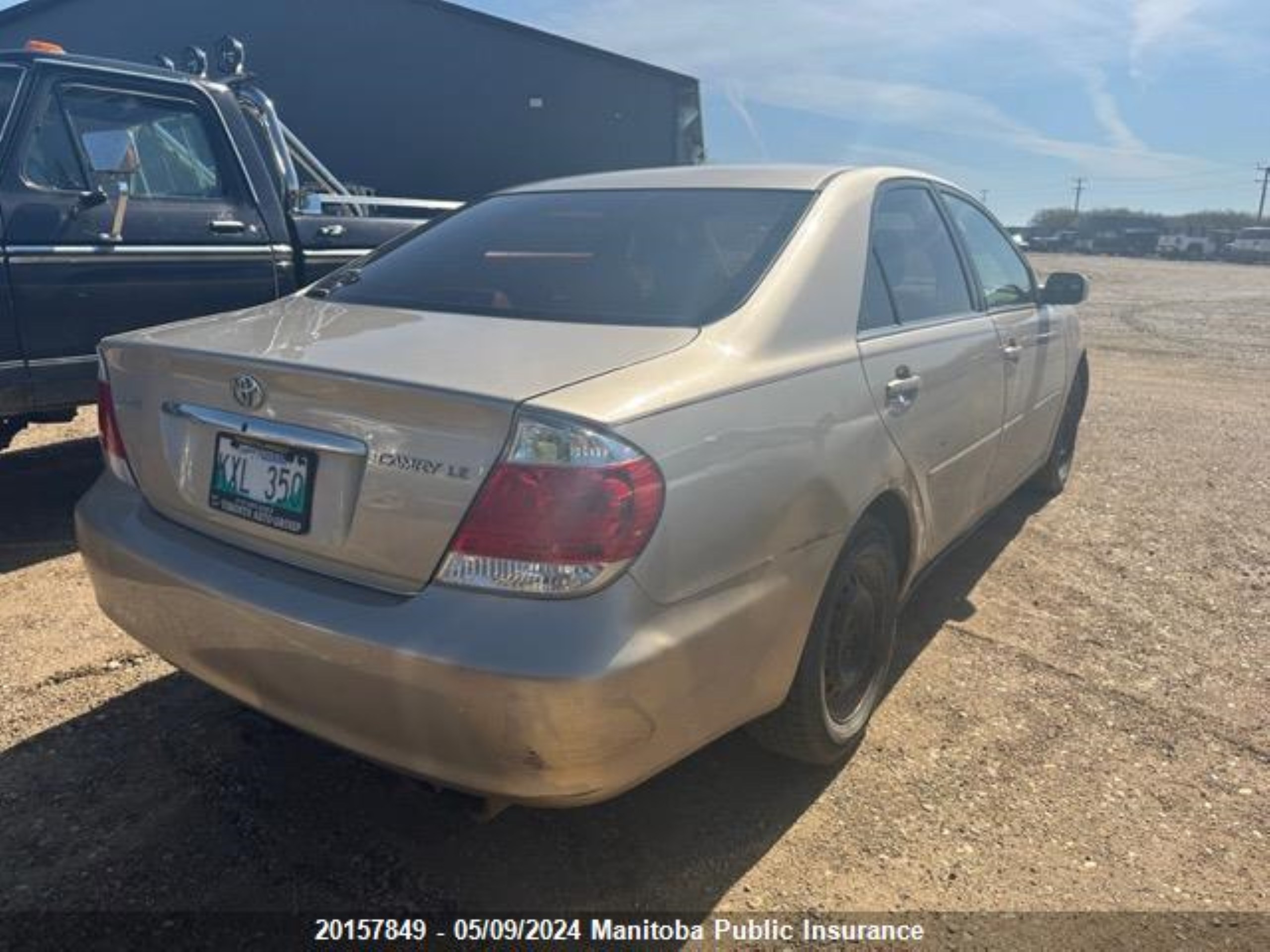 Photo 3 VIN: 4T1BE32K56U714648 - TOYOTA CAMRY 