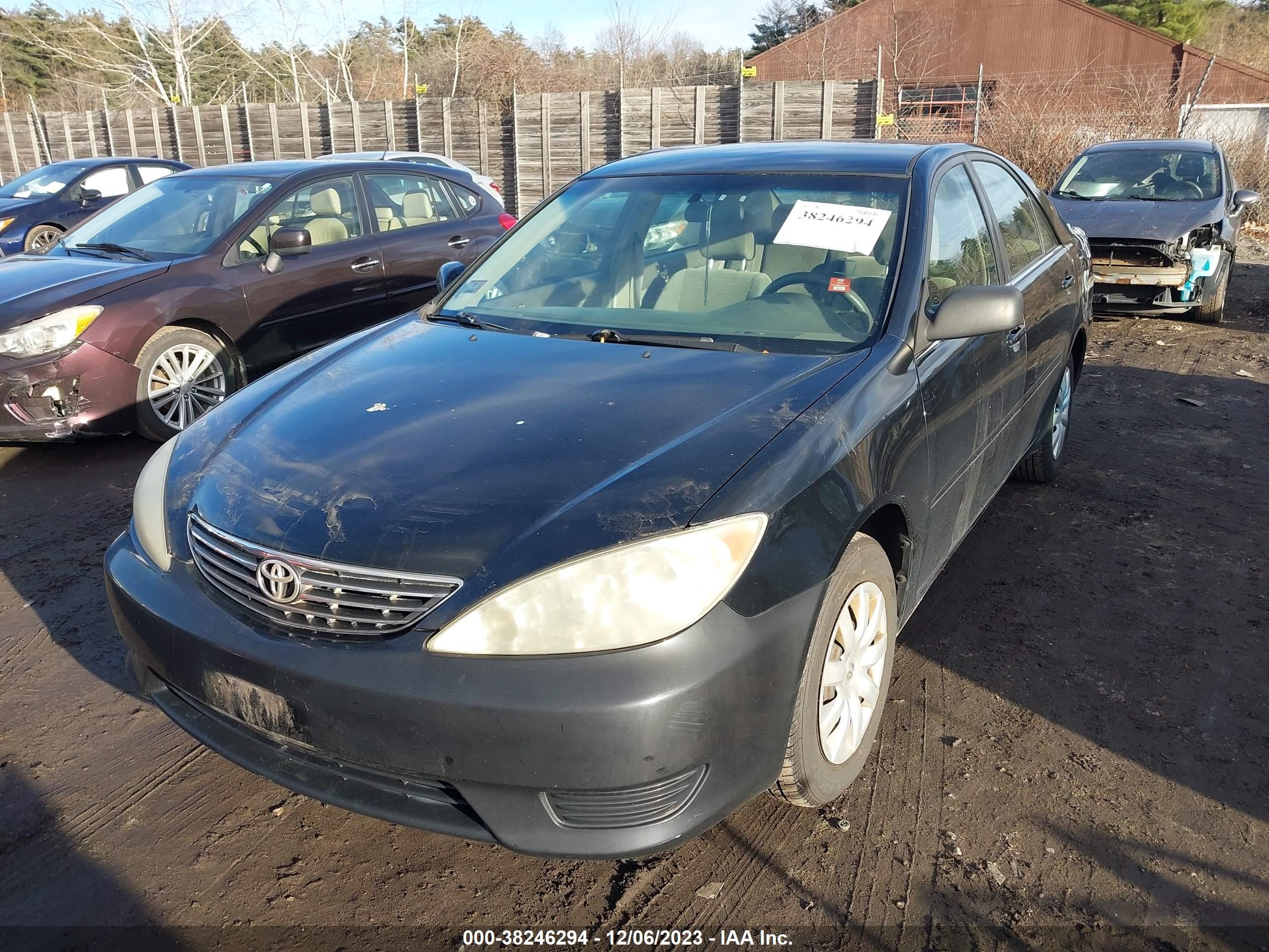 Photo 1 VIN: 4T1BE32K56U720191 - TOYOTA CAMRY 