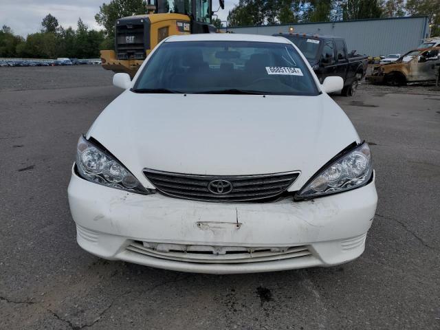 Photo 4 VIN: 4T1BE32K56U723219 - TOYOTA CAMRY LE 