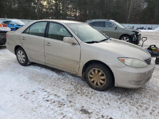 Photo 3 VIN: 4T1BE32K56U733734 - TOYOTA CAMRY 