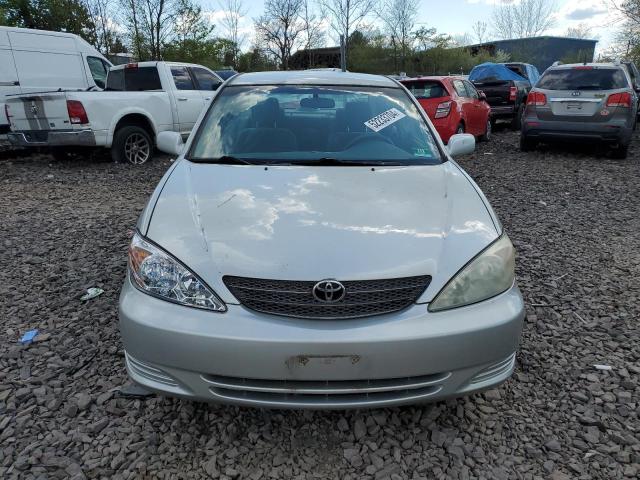 Photo 4 VIN: 4T1BE32K62U053240 - TOYOTA CAMRY 