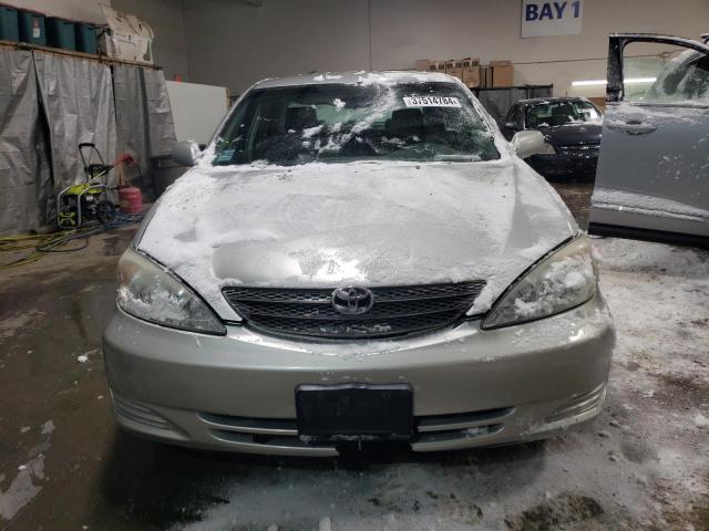 Photo 4 VIN: 4T1BE32K62U070507 - TOYOTA CAMRY 