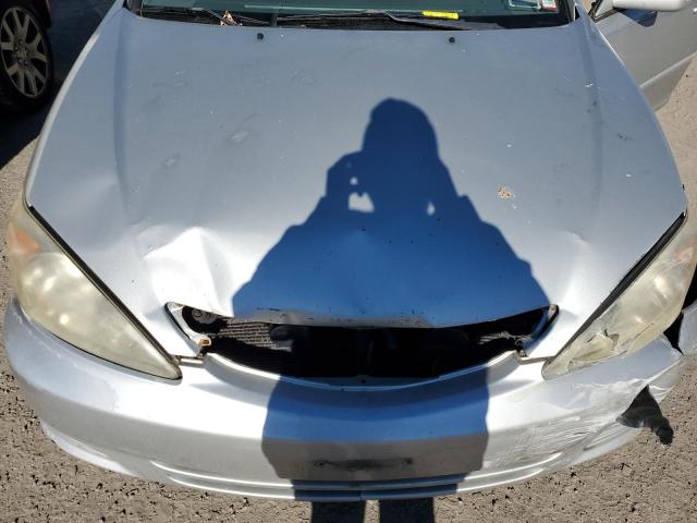 Photo 10 VIN: 4T1BE32K62U090725 - TOYOTA CAMRY LE 