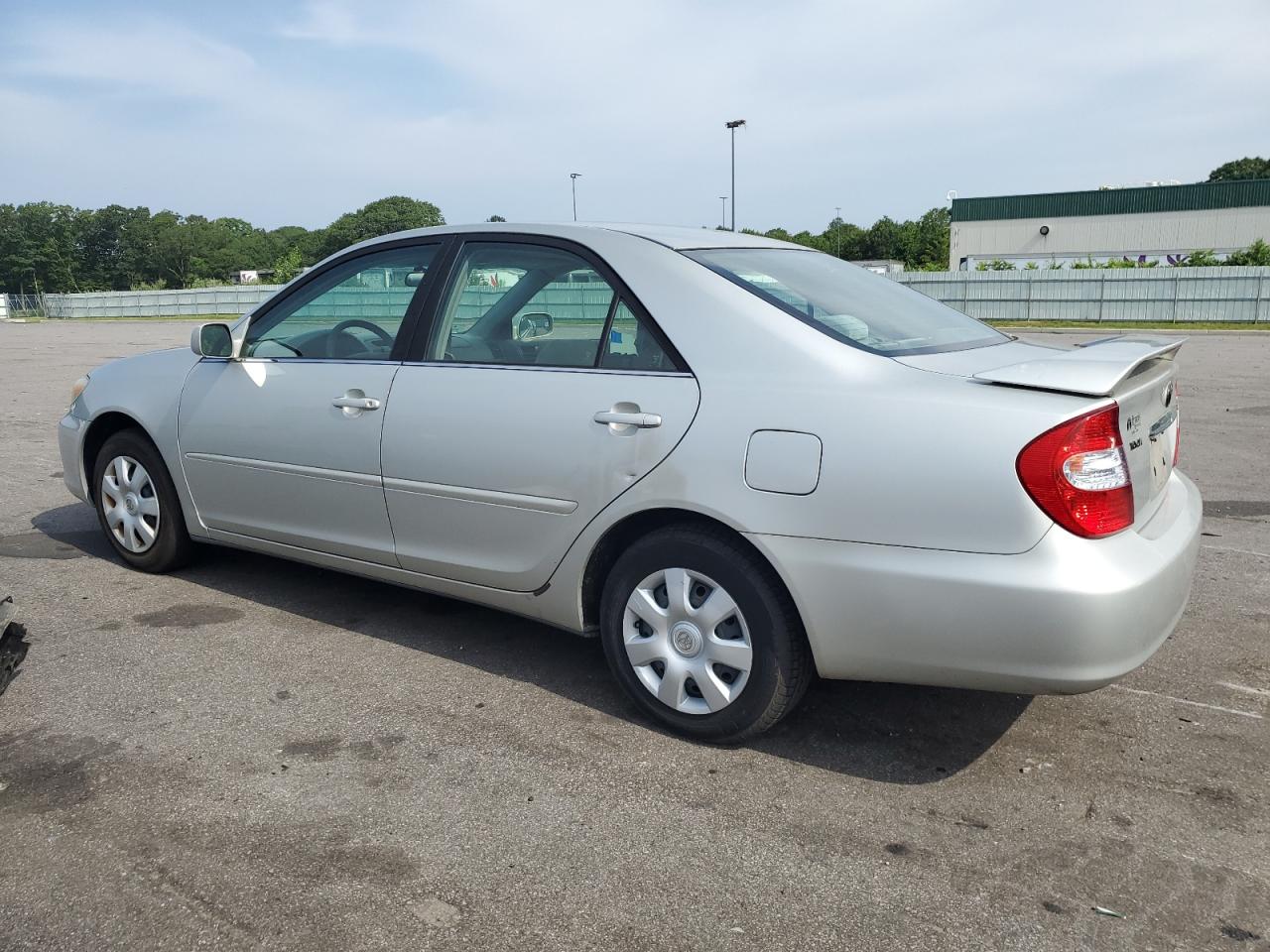 Photo 1 VIN: 4T1BE32K62U111640 - TOYOTA CAMRY 