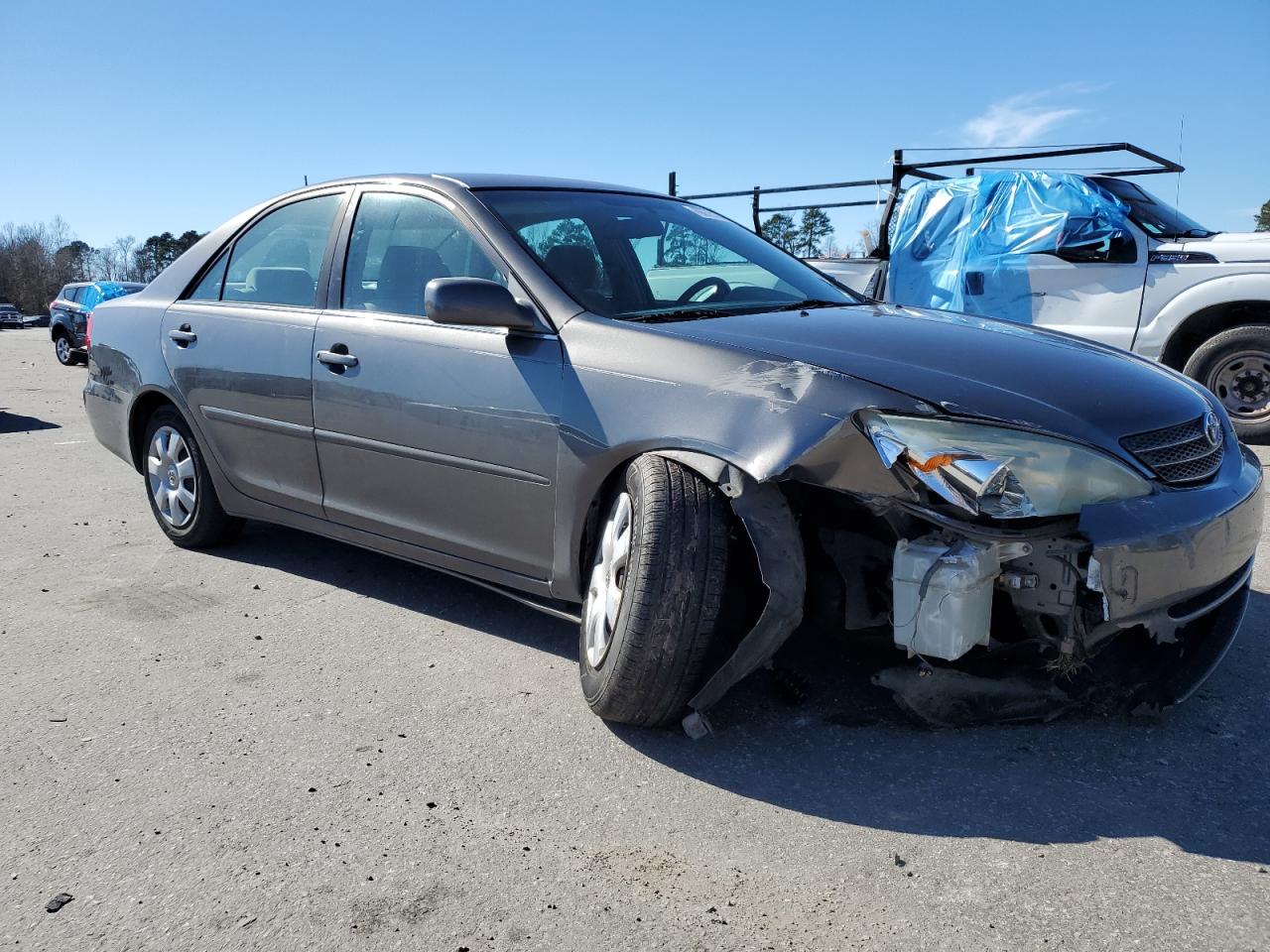 Photo 3 VIN: 4T1BE32K62U587709 - TOYOTA CAMRY 