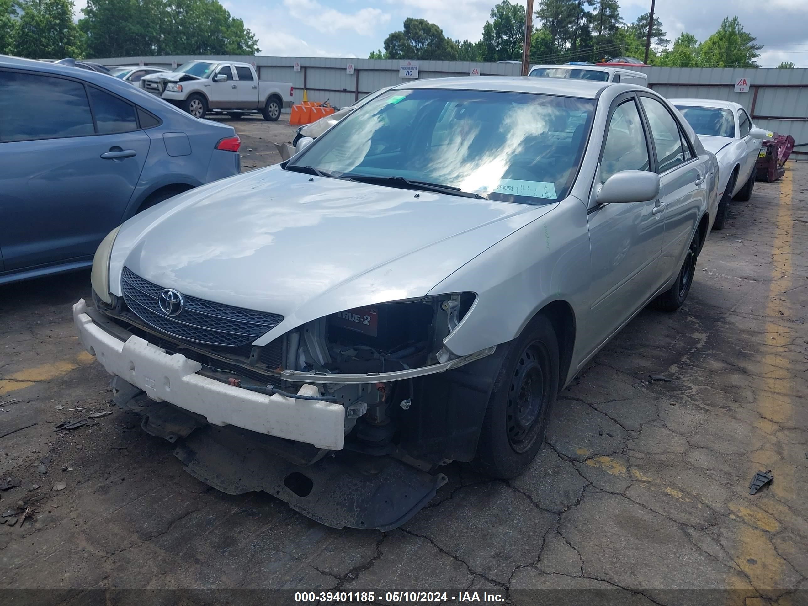 Photo 1 VIN: 4T1BE32K63U690811 - TOYOTA CAMRY 