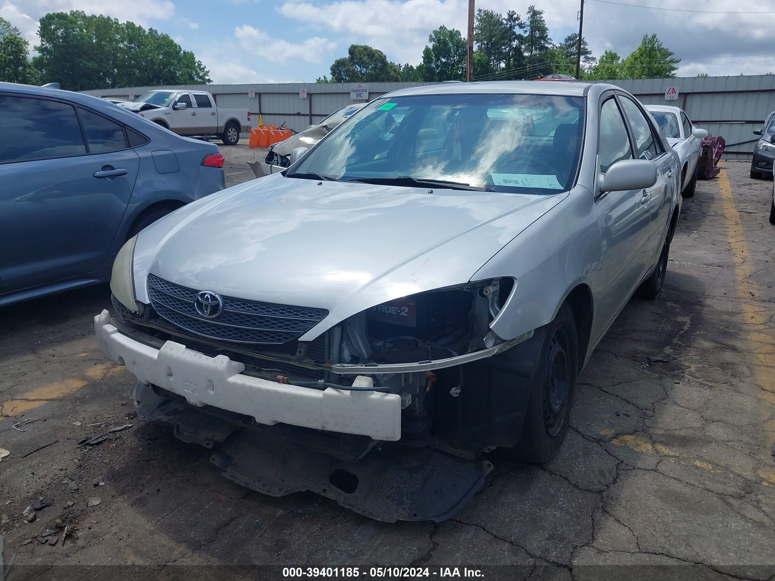 Photo 5 VIN: 4T1BE32K63U690811 - TOYOTA CAMRY 