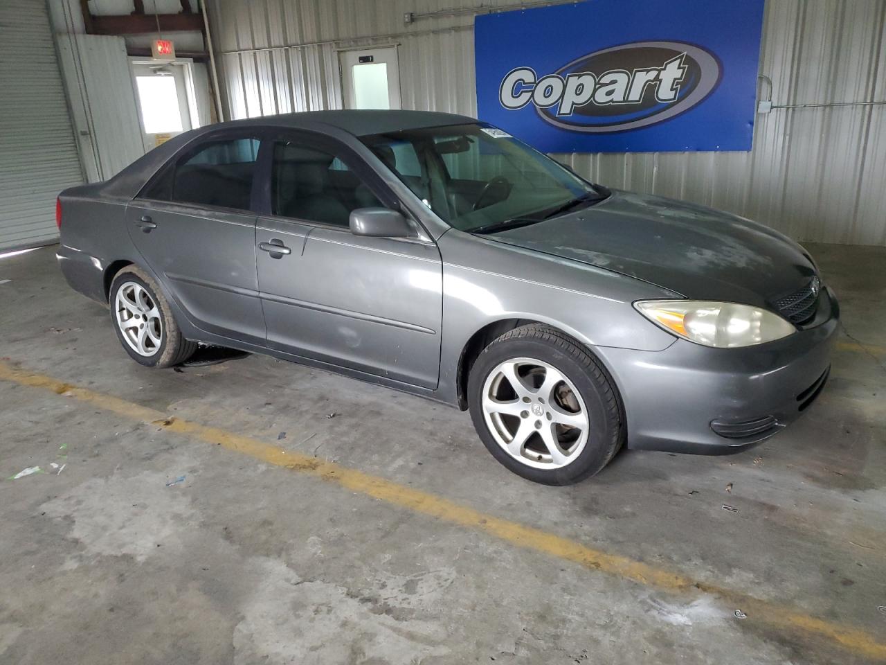 Photo 21 VIN: 4T1BE32K63U704285 - TOYOTA CAMRY 