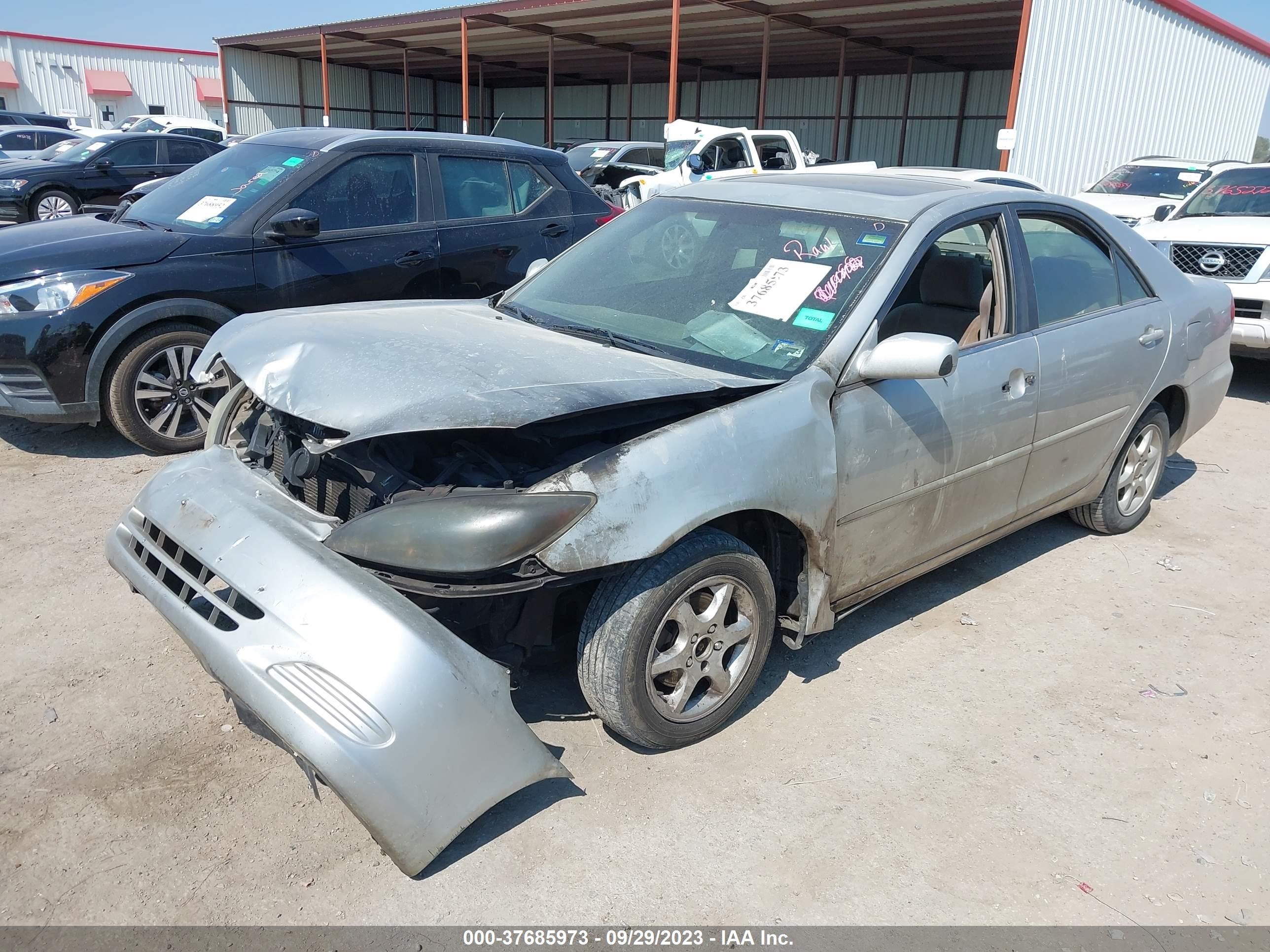 Photo 1 VIN: 4T1BE32K63U762560 - TOYOTA CAMRY 