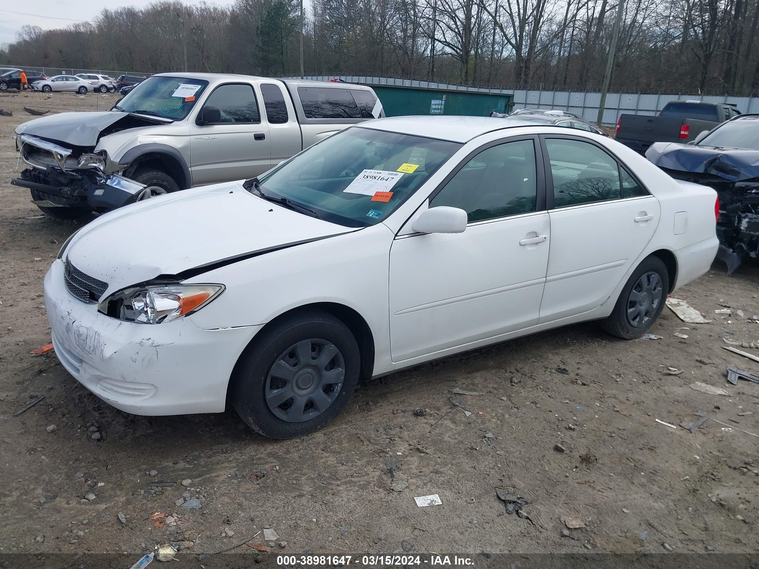 Photo 1 VIN: 4T1BE32K64U262724 - TOYOTA CAMRY 