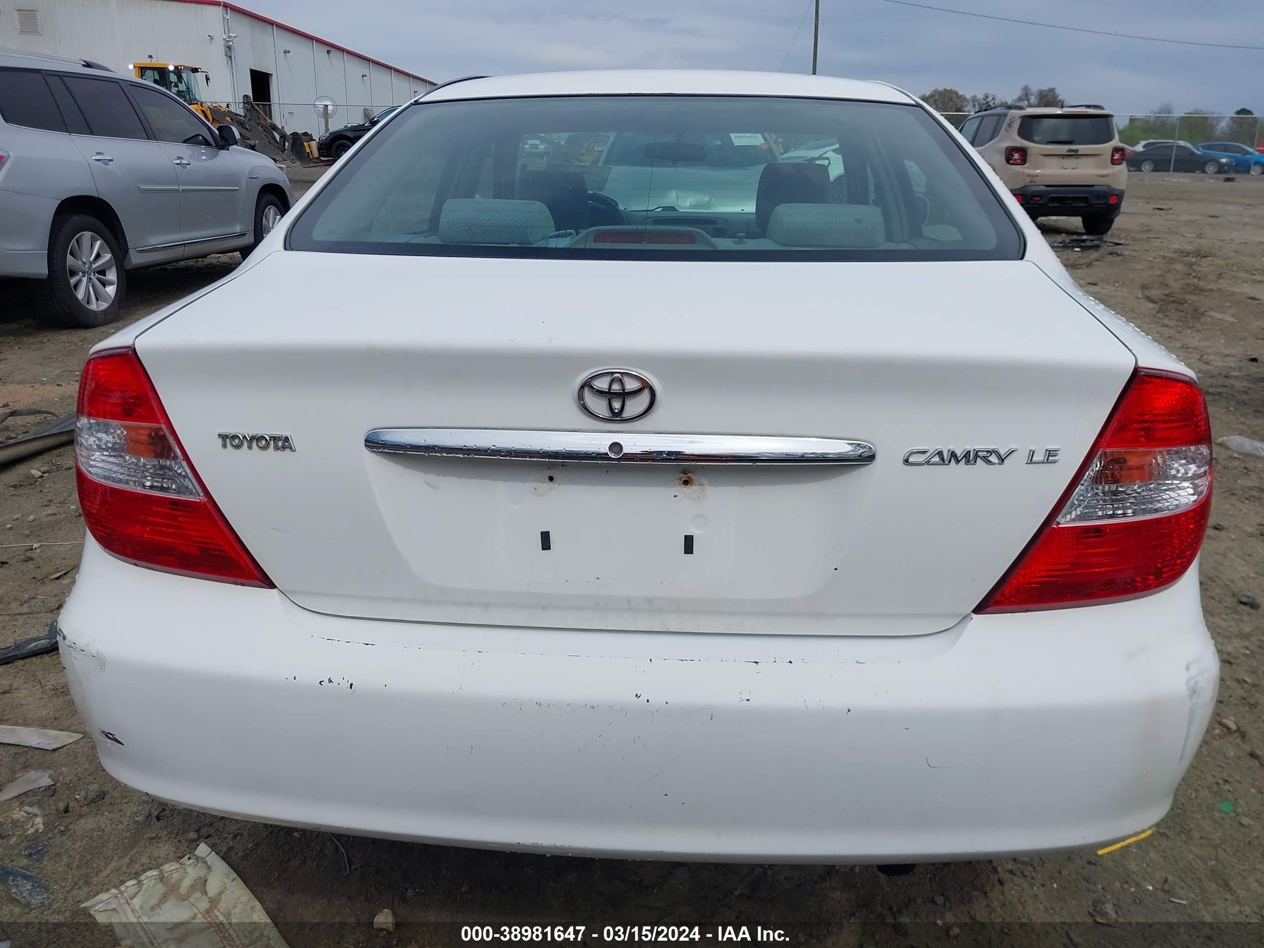 Photo 15 VIN: 4T1BE32K64U262724 - TOYOTA CAMRY 