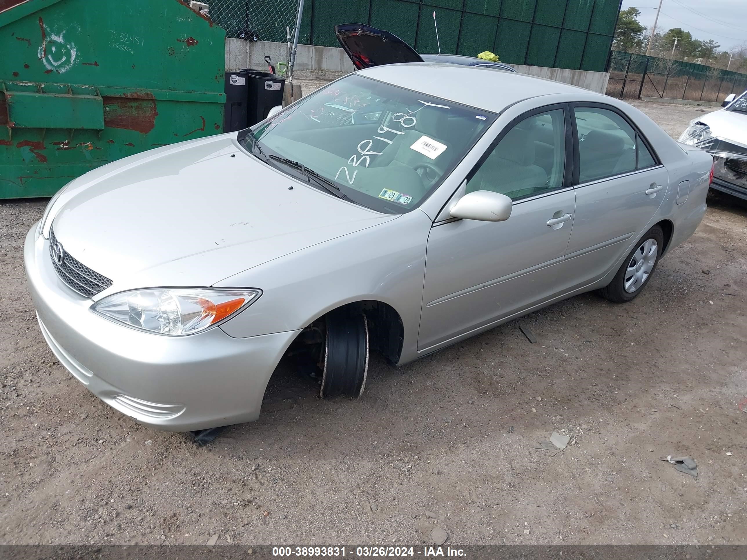 Photo 1 VIN: 4T1BE32K64U799383 - TOYOTA CAMRY 