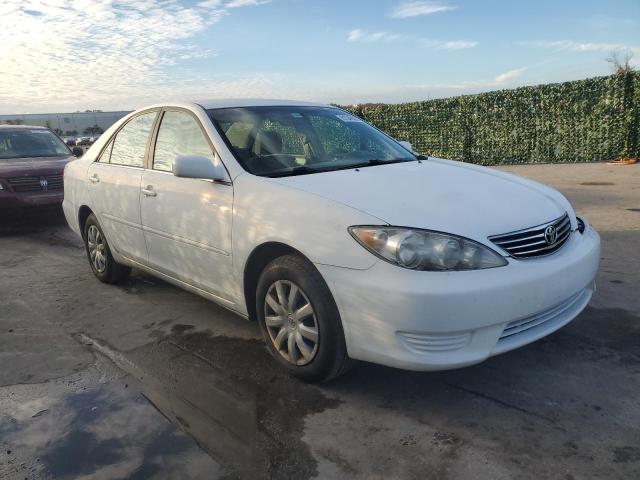 Photo 3 VIN: 4T1BE32K65U002972 - TOYOTA CAMRY 