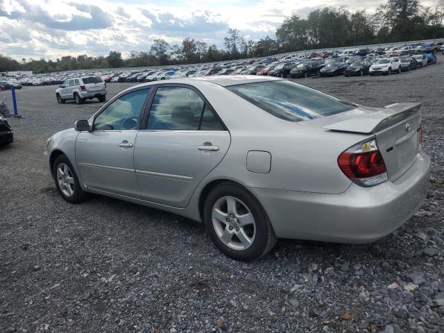 Photo 1 VIN: 4T1BE32K65U052495 - TOYOTA CAMRY LE 