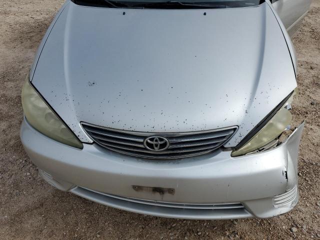 Photo 10 VIN: 4T1BE32K65U086064 - TOYOTA CAMRY 