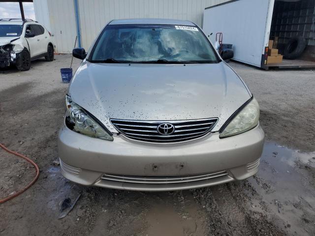 Photo 4 VIN: 4T1BE32K65U088008 - TOYOTA CAMRY LE 