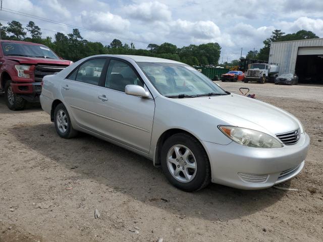 Photo 3 VIN: 4T1BE32K65U410789 - TOYOTA CAMRY 