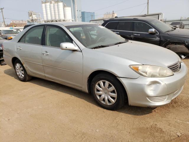 Photo 3 VIN: 4T1BE32K65U422036 - TOYOTA CAMRY LE 