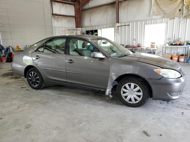 Photo 3 VIN: 4T1BE32K65U980548 - TOYOTA CAMRY LE 