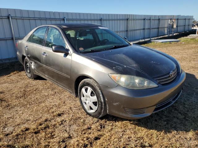 Photo 3 VIN: 4T1BE32K65U983711 - TOYOTA CAMRY 