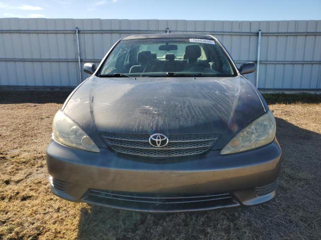 Photo 4 VIN: 4T1BE32K65U983711 - TOYOTA CAMRY 