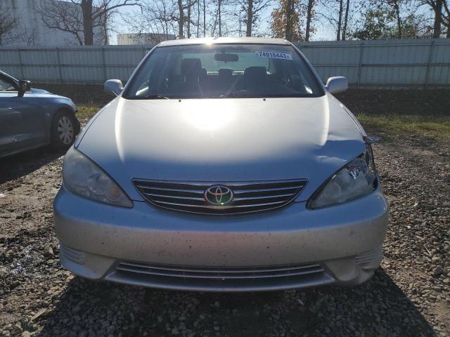 Photo 4 VIN: 4T1BE32K66U109201 - TOYOTA CAMRY 