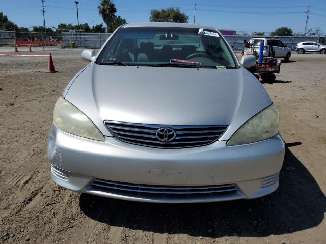 Photo 4 VIN: 4T1BE32K66U119114 - TOYOTA CAMRY 