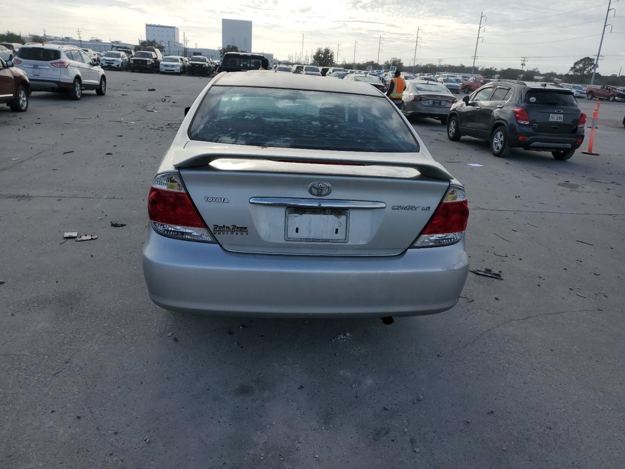 Photo 5 VIN: 4T1BE32K66U123163 - TOYOTA CAMRY 